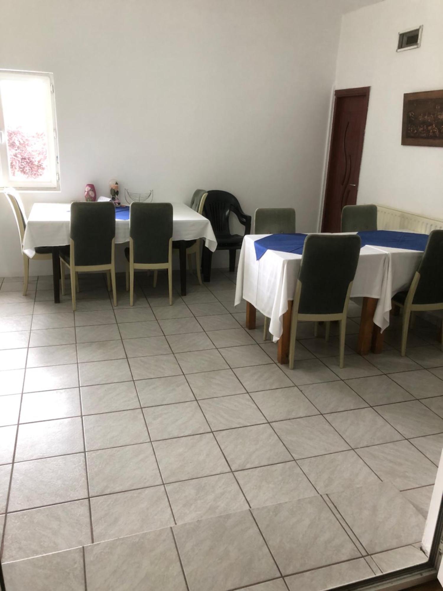 Pensiunea Residence Рымнику-Вылча Экстерьер фото