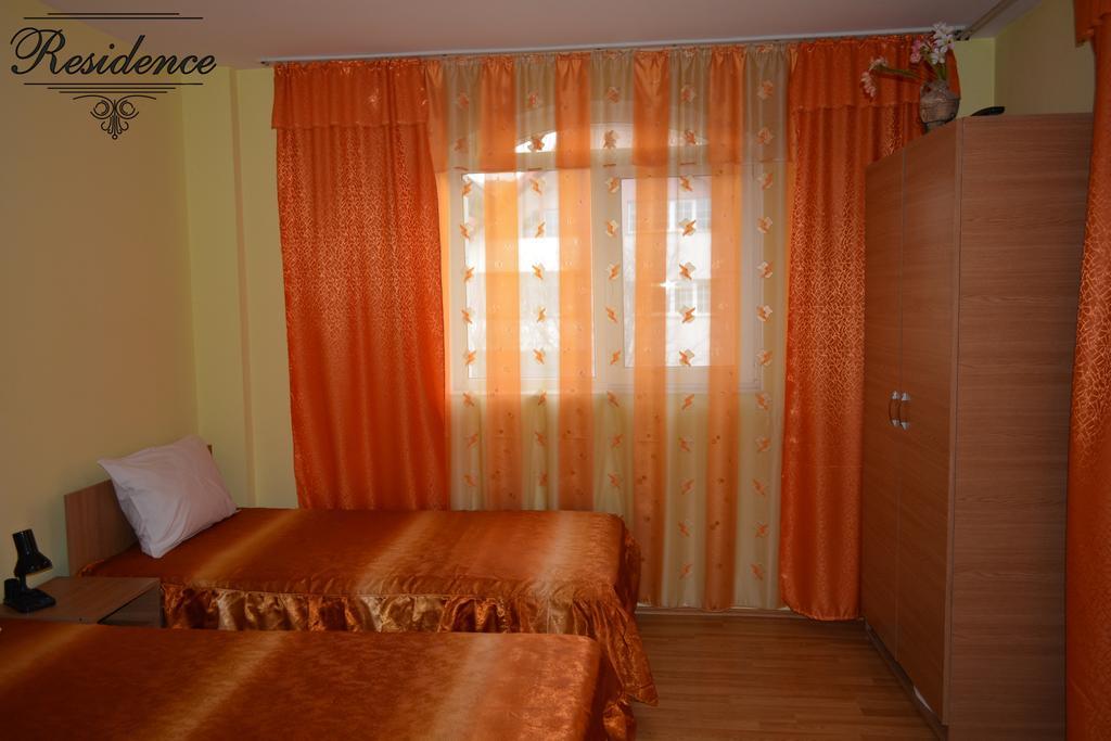 Pensiunea Residence Рымнику-Вылча Номер фото